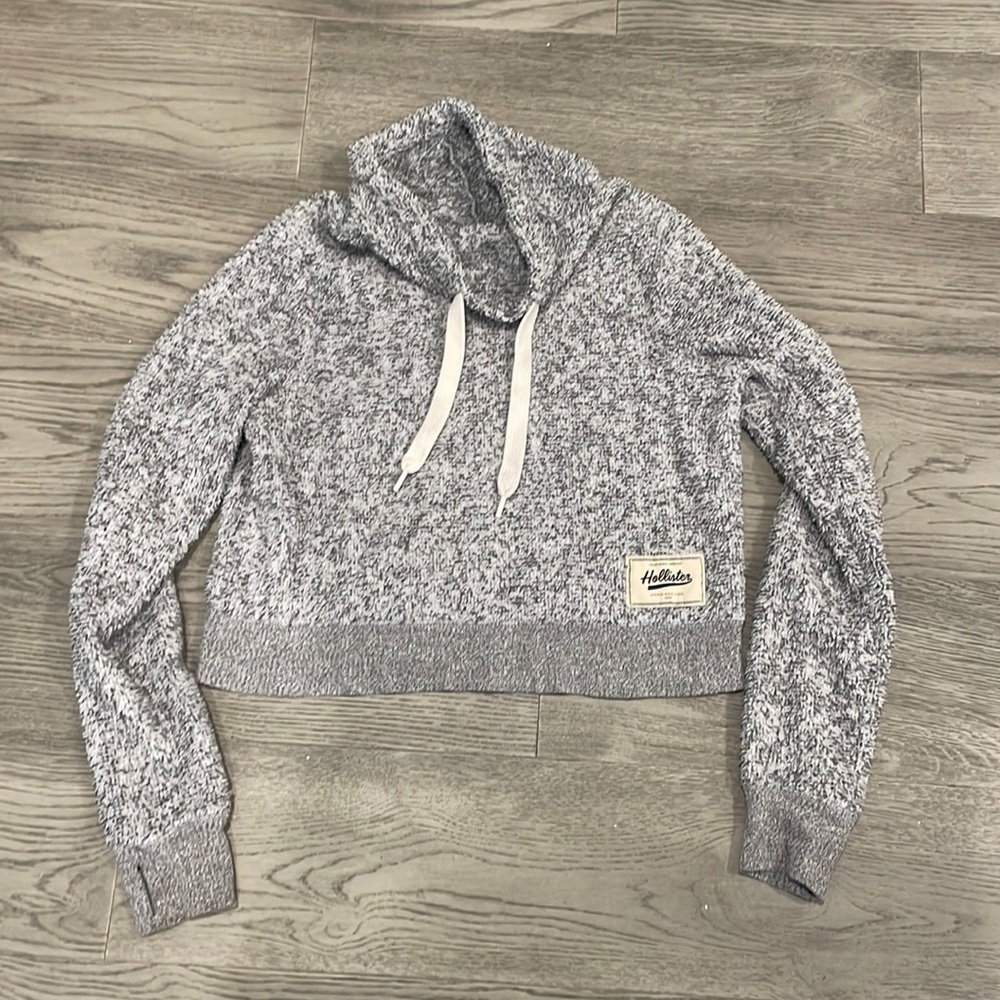 Hollister Gray Cozy Soft Sweater